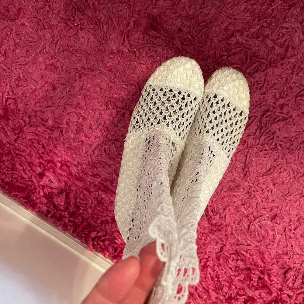 white lace summer boots, size (10,5-11) - Picture 6 of 10